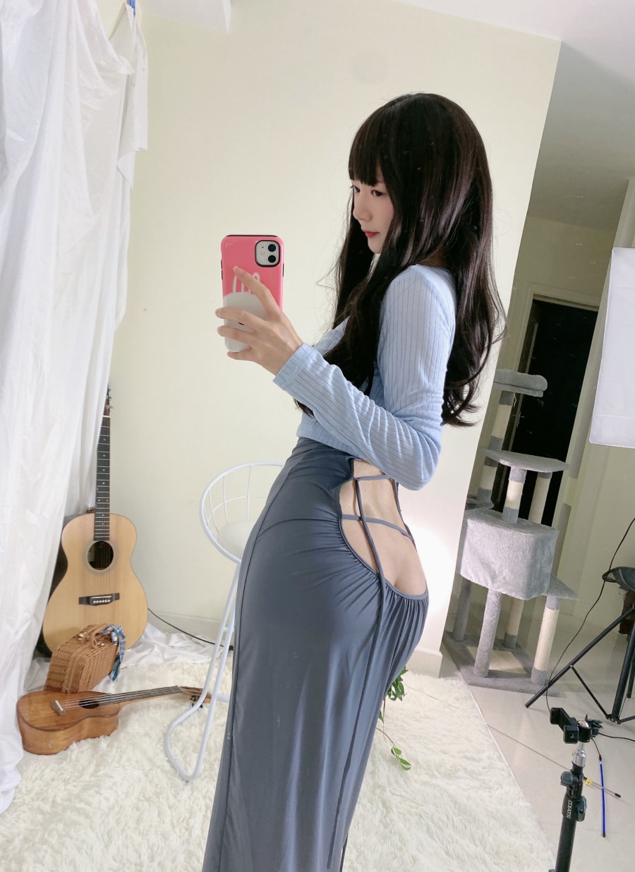 51酱 –-吉他妹妹美丽的图片分享
