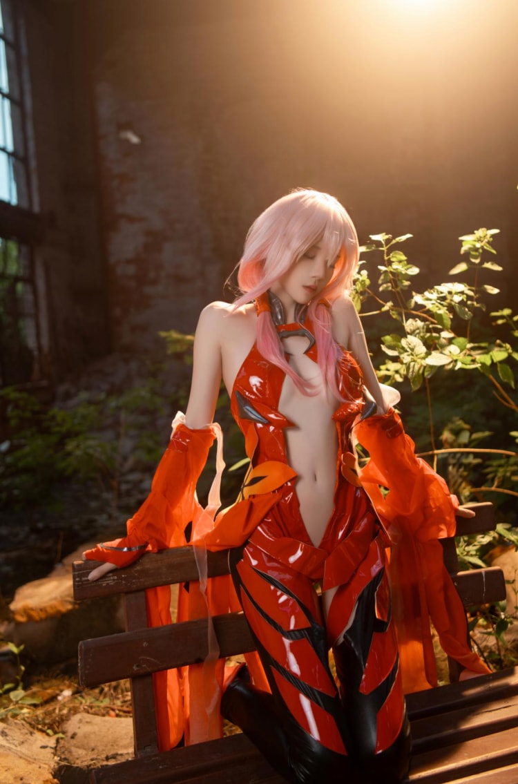 桜桃喵 –-罪恶王冠-楪祈cos作品欣赏