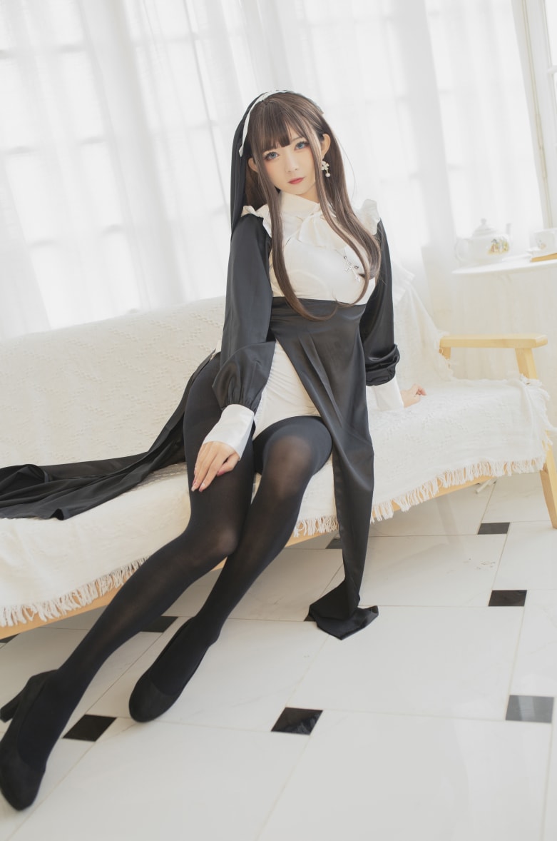 51酱 –-修女新版作品