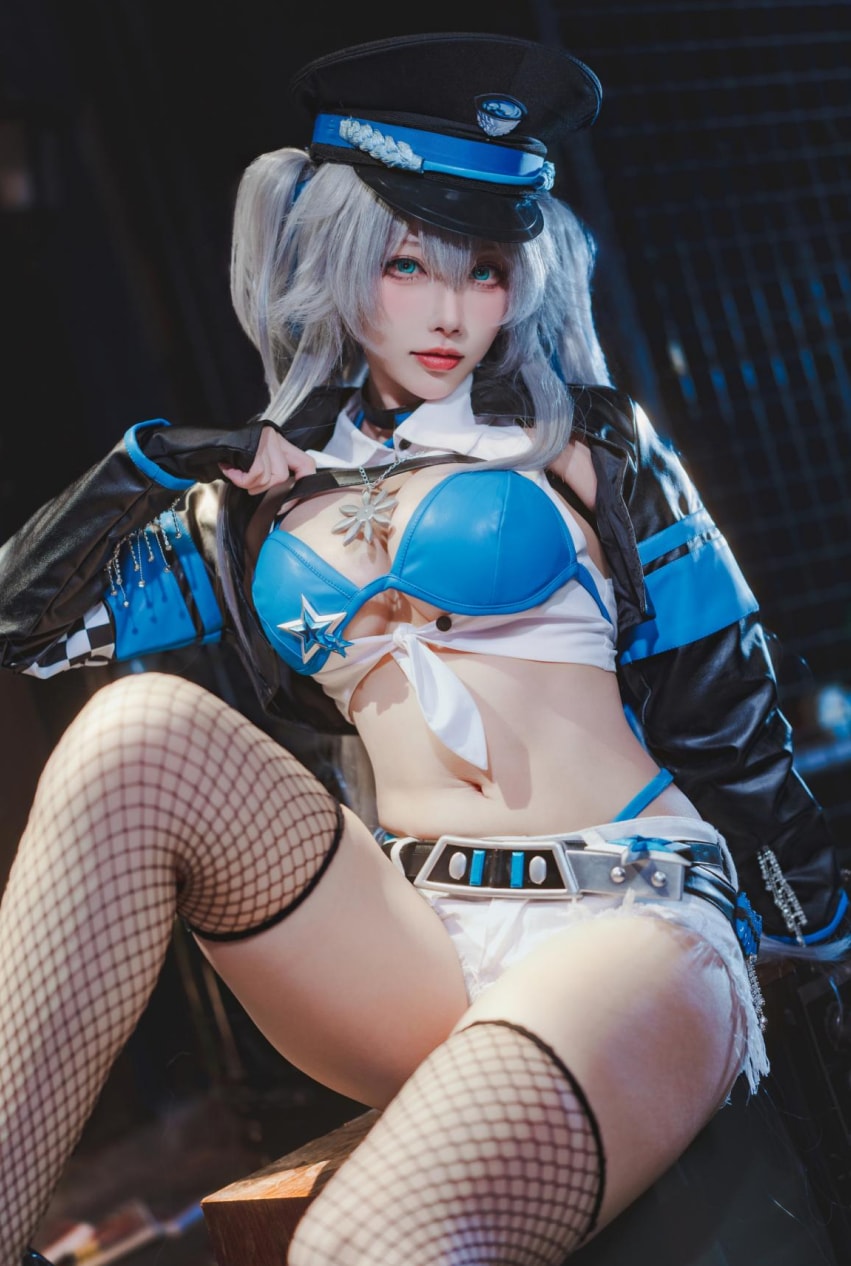 宫本桜 –-交错战线 刃齿女警最新图片欣赏 宫本桜 –-交错战线 刃齿女警最新图片欣赏