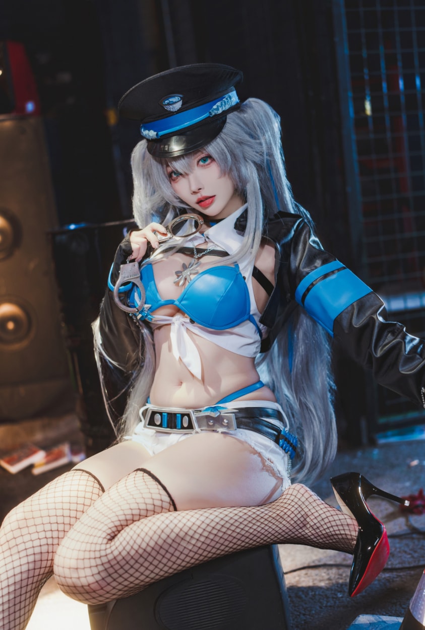 宫本桜 –-交错战线 刃齿女警最新图片欣赏 宫本桜 –-交错战线 刃齿女警最新图片欣赏