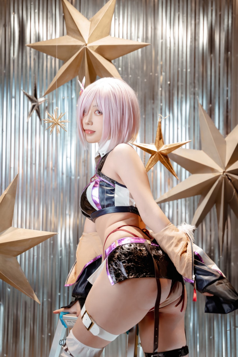 切切celia-FGO-玛修赛车服cos作品欣赏