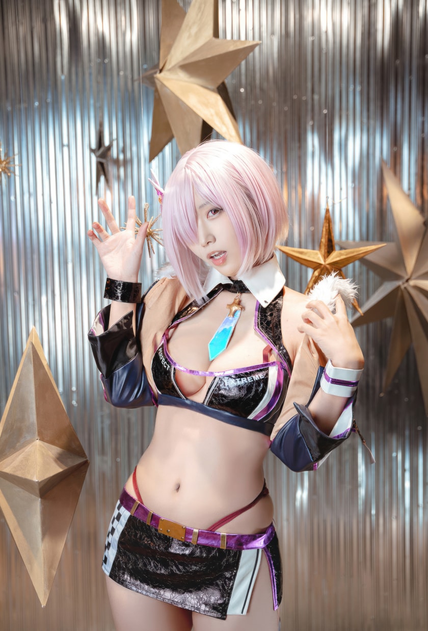 切切celia-FGO-玛修赛车服cos作品欣赏