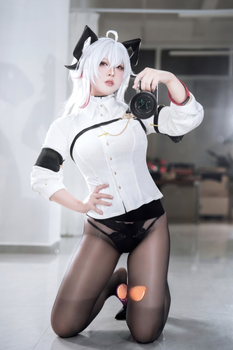 半半子-鸣潮 赞妮完整版 半半子-鸣潮 赞妮完整版