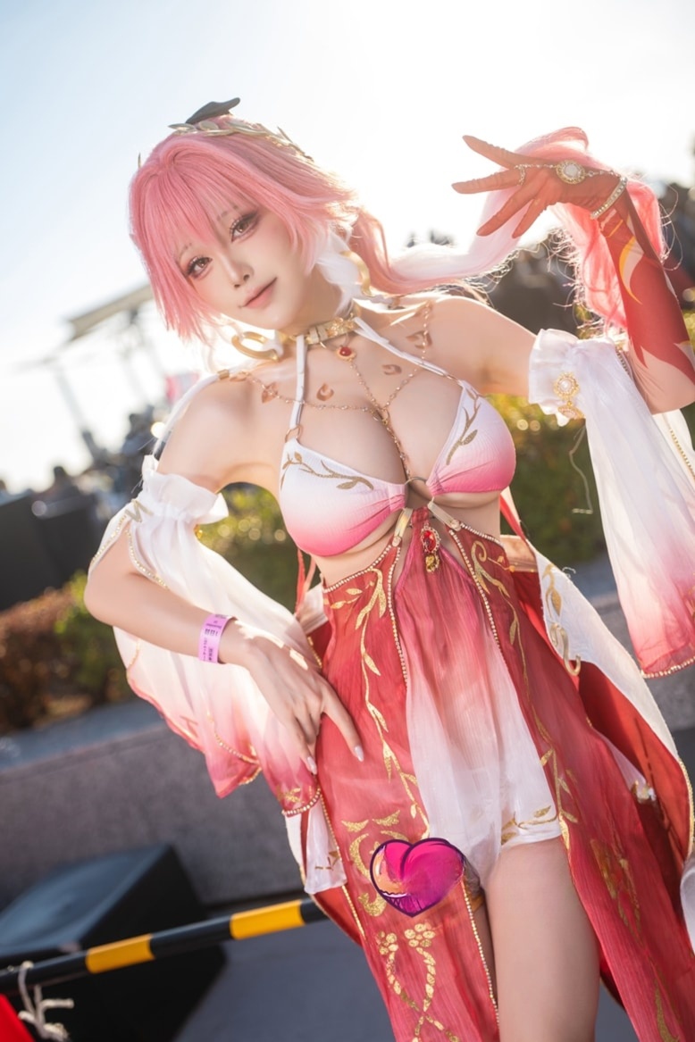 水淼aqua-C107 场照 长离 (鸣潮)美丽的女生cos图片 水淼aqua-C107 场照 长离 (鸣潮)美丽的女生cos图片