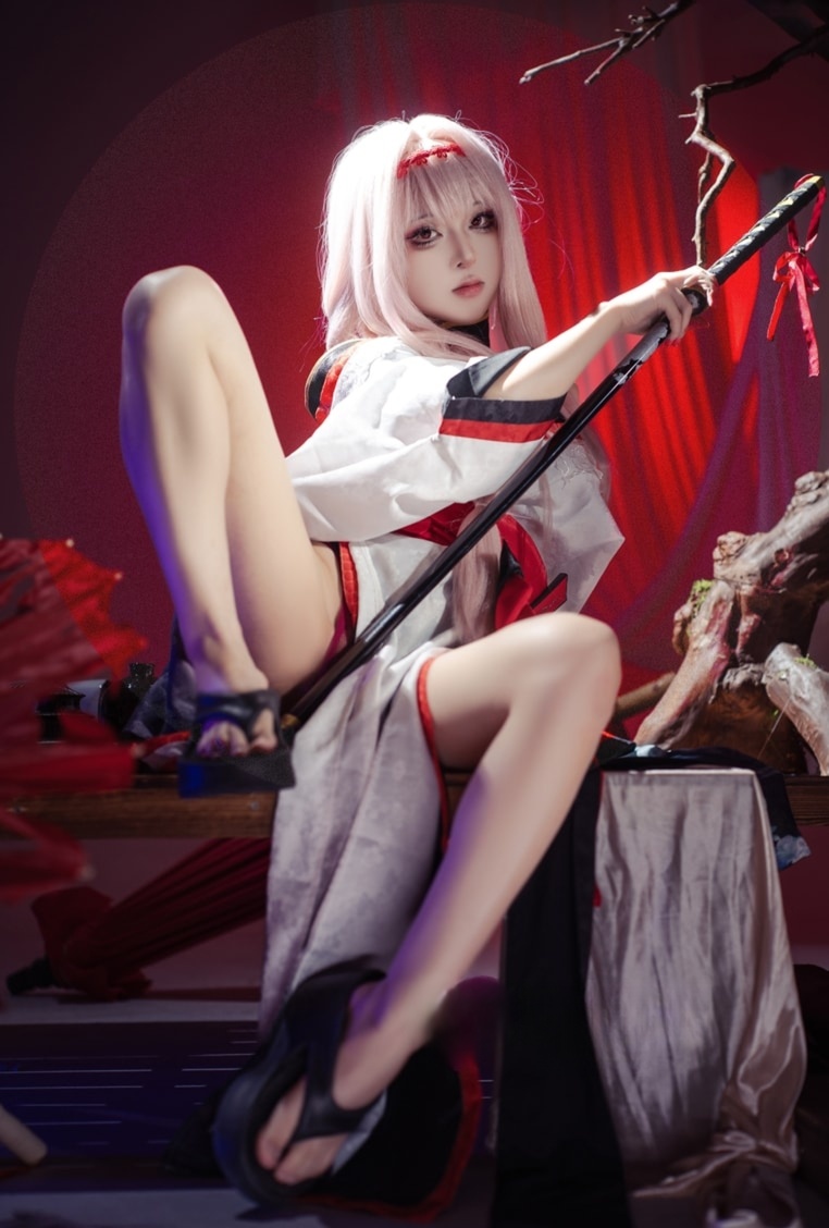 矢量鱼-Nikke胜利女神-暗莲微博图片