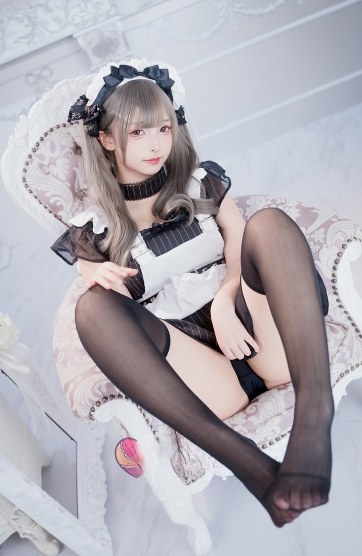 神楽坂真冬 –-妄想女仆看起来真不错哦