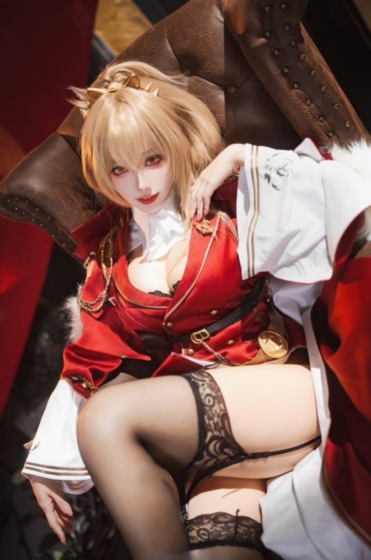 宫本桜 –-碧蓝航线 狮新版作品 宫本桜 –-碧蓝航线 狮新版作品